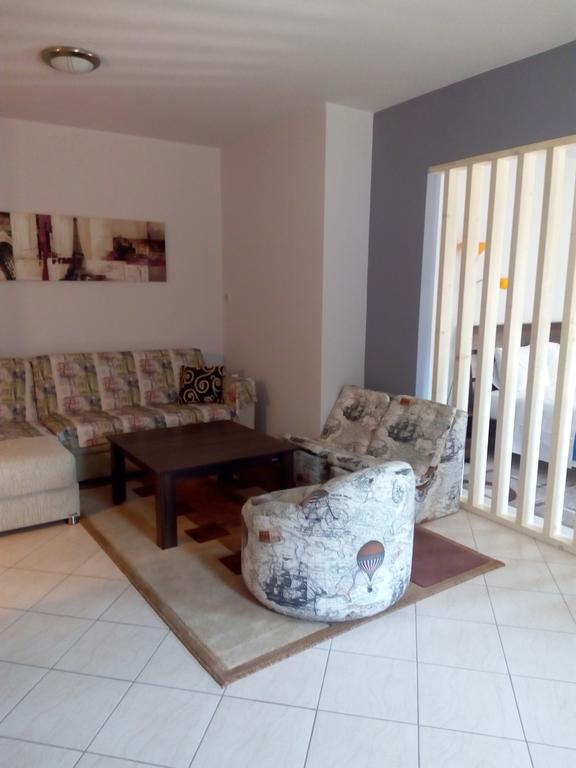 Bellevue Homes Holiday home